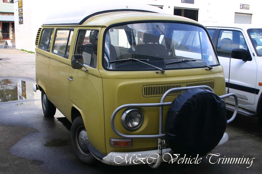 Volkswagen Kombi Bus